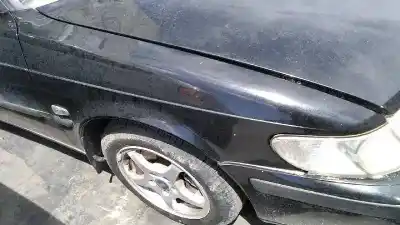 Véhicule à la ferraille saab 9-3 berlina 2.2 s tid de l'année 2001 alimenté d223l