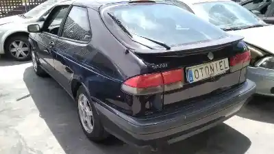 Véhicule à la ferraille saab 9-3 berlina 2.2 s tid de l'année 2001 alimenté d223l