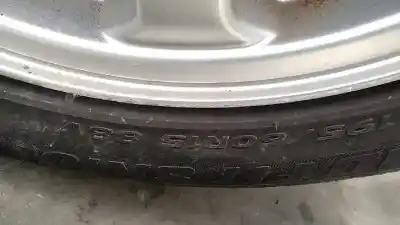 Véhicule à la ferraille saab 9-3 berlina 2.2 s tid de l'année 2001 alimenté d223l