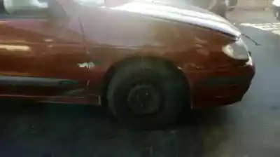 Veículo de Sucata renault megane i berlina hatchback (ba0) 1.6e rn do ano 1997 alimentado f8q