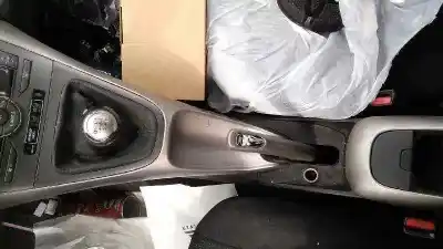 Утилизация автомобиля toyota auris active года 2010 питание 1nr