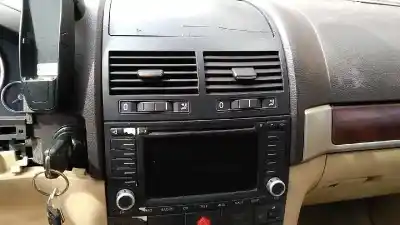 Véhicule à la ferraille volkswagen touareg (7la, 7l6, 7l7) 5.0 v10 tdi de l'année 2004 alimenté ayh
