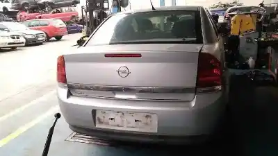 Здавання транспортного засобу opel vectra c berlina club року 2003 потужний z18xe