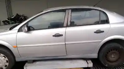 Здавання транспортного засобу opel vectra c berlina club року 2003 потужний z18xe