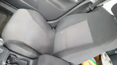 Здавання транспортного засобу opel vectra c berlina club року 2003 потужний z18xe