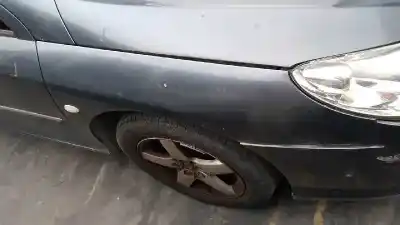 Véhicule à la ferraille peugeot 407 st confort de l'année 2004 alimenté 9hz