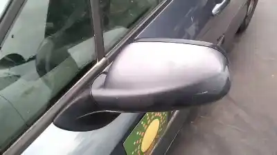 Véhicule à la ferraille peugeot 407 st confort de l'année 2004 alimenté 9hz