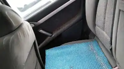 Véhicule à la ferraille peugeot 407 st confort de l'année 2004 alimenté 9hz