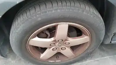 Véhicule à la ferraille peugeot 407 st confort de l'année 2004 alimenté 9hz