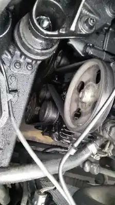 Véhicule à la ferraille peugeot 407 st confort de l'année 2004 alimenté 9hz