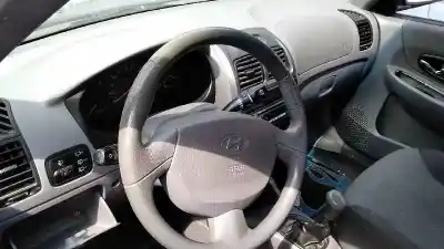 Здавання транспортного засобу hyundai accent (lc) 1.3 cat року 2005 потужний g4ea