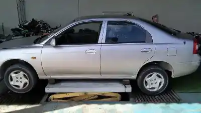 Vehicul casat kia shuma 1.5 cat al anului 2000 alimentat g/bf