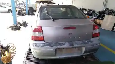 Vehicul casat kia shuma 1.5 cat al anului 2000 alimentat g/bf