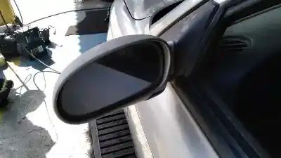 Vehicul casat kia shuma 1.5 cat al anului 2000 alimentat g/bf