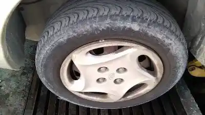 Vehicul casat kia shuma 1.5 cat al anului 2000 alimentat g/bf