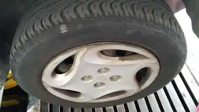 Vehicul casat kia shuma 1.5 cat al anului 2000 alimentat g/bf