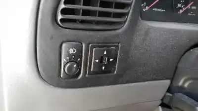 Vehicul casat kia shuma 1.5 cat al anului 2000 alimentat g/bf