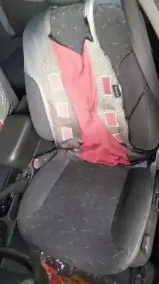 Vehicul casat kia shuma 1.5 cat al anului 2000 alimentat g/bf