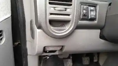 Sloopvoertuig kia carnival ii (gq) 2.9 crdi van het jaar 2005 aangedreven j3