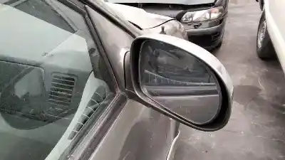 Sloopvoertuig kia carnival ii (gq) 2.9 crdi van het jaar 2005 aangedreven j3