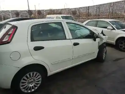 Здавання транспортного засобу fiat punto (evo) (199) dynamic року 2012 потужний 199a9000