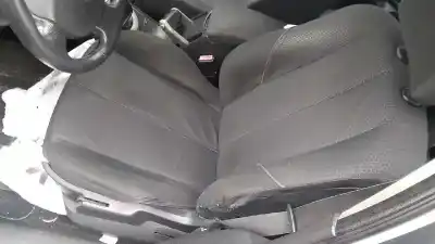 Veículo de Sucata renault megane ii sedán (lm0/1_) 1.9 dci (lm0g lm1g lm2c) do ano 2004 alimentado f9q b8