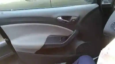 Здавання транспортного засобу seat ibiza (6j5) 1.2 tsi року 2015 потужний cbzb