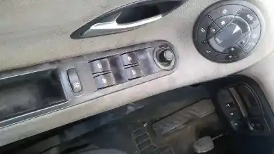 Здавання транспортного засобу renault espace iv (jk0) authentique року 2003 потужний f9q820