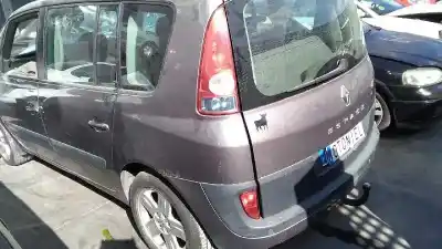 Здавання транспортного засобу renault espace iv (jk0) authentique року 2003 потужний f9q820