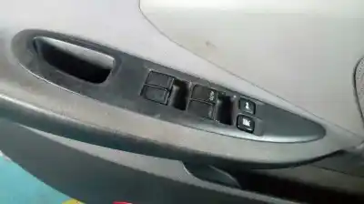 Veículo de Sucata nissan primera berlina (p12) 1.6 cat do ano 2002 alimentado qg16