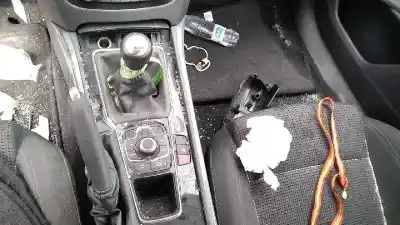 Scrapping Vehicle peugeot 508 i (8d_) 2.0 hdi of the year 2012 powered rhf