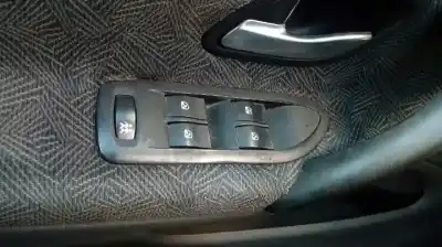 Здавання транспортного засобу renault laguna ii (bg0/1_) 1.6 16v (bg0a bg0l) року 2001 потужний k4m d7