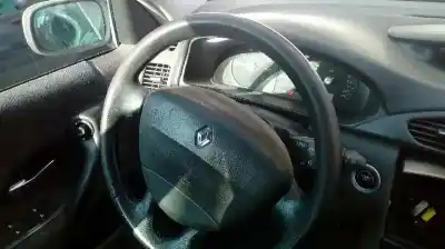Здавання транспортного засобу renault laguna ii (bg0/1_) 1.6 16v (bg0a bg0l) року 2001 потужний k4m d7