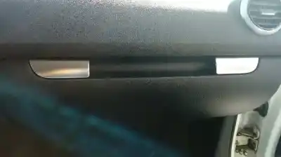 Veicolo di demolizione audi a3 (8p) 1.6 tdi ambiente dell'anno 2010 alimentato cay