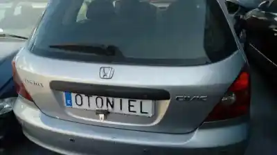 Scrapping Vehicle honda civic berlina 5 (eu7/8) 1.7 ctdi es of the year 2002 powered 4ee2