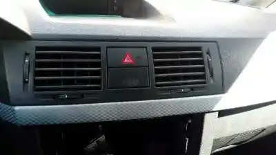 Veicolo di demolizione opel meriva a monospace (x03) 1.7 cdti (e75) dell'anno 2006 alimentato z17dth