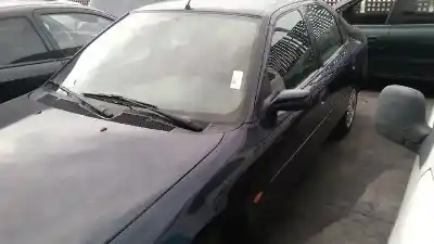 Sloopvoertuig ford mondeo berlina (gd) 1.8 turbodiesel cat van het jaar 1997 aangedreven rfn