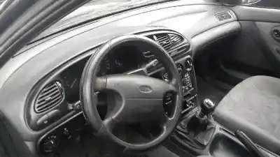 Sloopvoertuig ford mondeo berlina (gd) 1.8 turbodiesel cat van het jaar 1997 aangedreven rfn