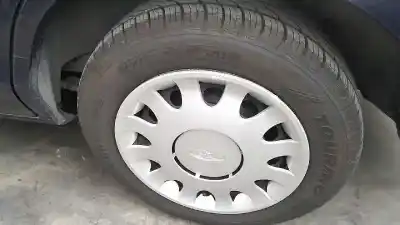 Sloopvoertuig ford mondeo berlina (gd) 1.8 turbodiesel cat van het jaar 1997 aangedreven rfn
