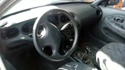 Veículo de Sucata hyundai lantra berlina (rd) 1.6 gls do ano 1996 alimentado g 4gr