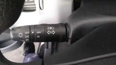 Здавання транспортного засобу nissan almera tino (v10m) visia року 2005 потужний g-0g18