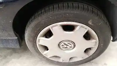 Véhicule à la ferraille volkswagen polo berlina (6n2) trendline de l'année 2000 alimenté amf