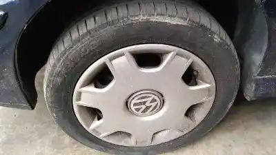 Véhicule à la ferraille volkswagen polo berlina (6n2) trendline de l'année 2000 alimenté amf