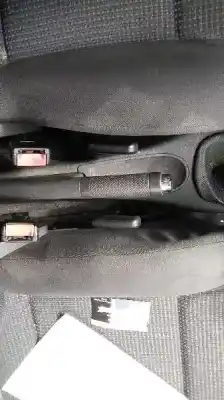 Véhicule à la ferraille volkswagen polo berlina (6n2) trendline de l'année 2000 alimenté amf