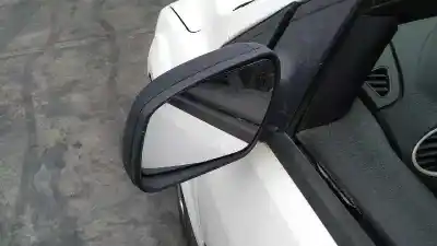 Здавання транспортного засобу ford focus c-max (cap) ghia (d) року 2006 потужний kkda