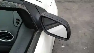 Здавання транспортного засобу ford focus c-max (cap) ghia (d) року 2006 потужний kkda