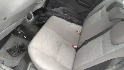 Здавання транспортного засобу ford focus c-max (cap) ghia (d) року 2006 потужний kkda