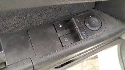 Здавання транспортного засобу opel astra h berlina 1.7 16v cdti року 2005 потужний z17dth