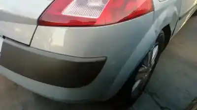 Veículo de Sucata renault megane ii sedán (lm0/1_) 1.9 dci (lm0g lm1g lm2c) do ano 2003 alimentado f9q b8