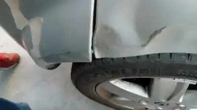 Veículo de Sucata renault megane ii sedán (lm0/1_) 1.9 dci (lm0g lm1g lm2c) do ano 2003 alimentado f9q b8